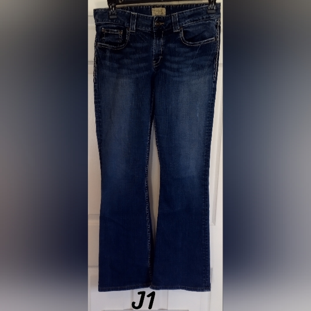 Bke Culture stretch Denim, Sz 30/31, slit and some distressing at bottom of leg